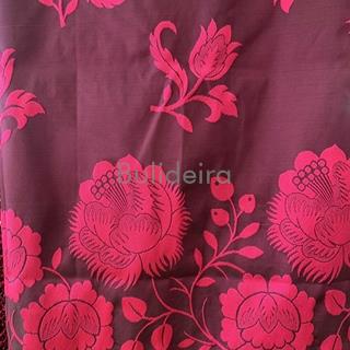 Pano de raión de 140x140 en fucsia con debuxo en flor - Imaxe 2
